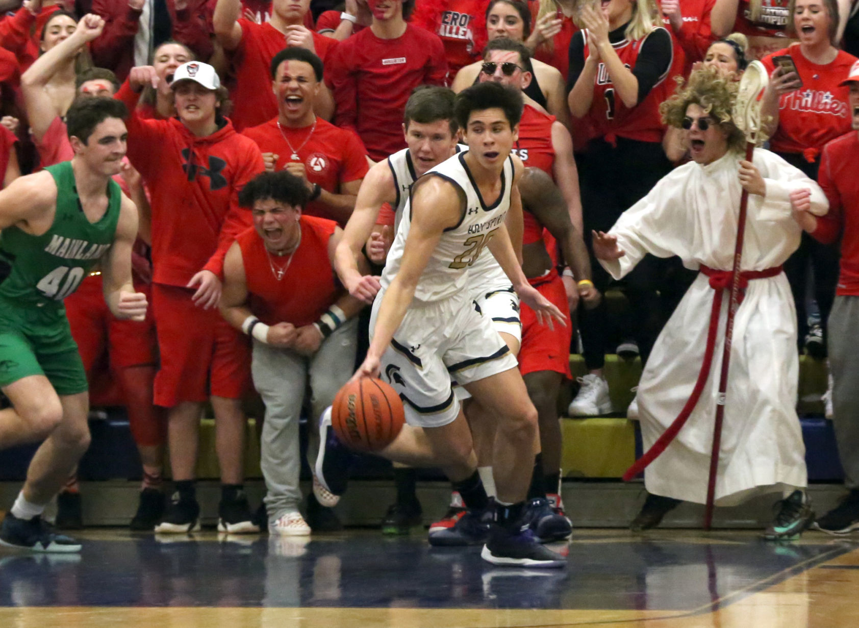 Holy Spirit Mainalnd boys basketball
